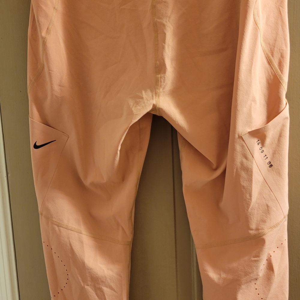 NIKE Tech Pack Power Pocket Lux High-Rise Training  Rose Gold Pink XXL - Picture 2 of 4